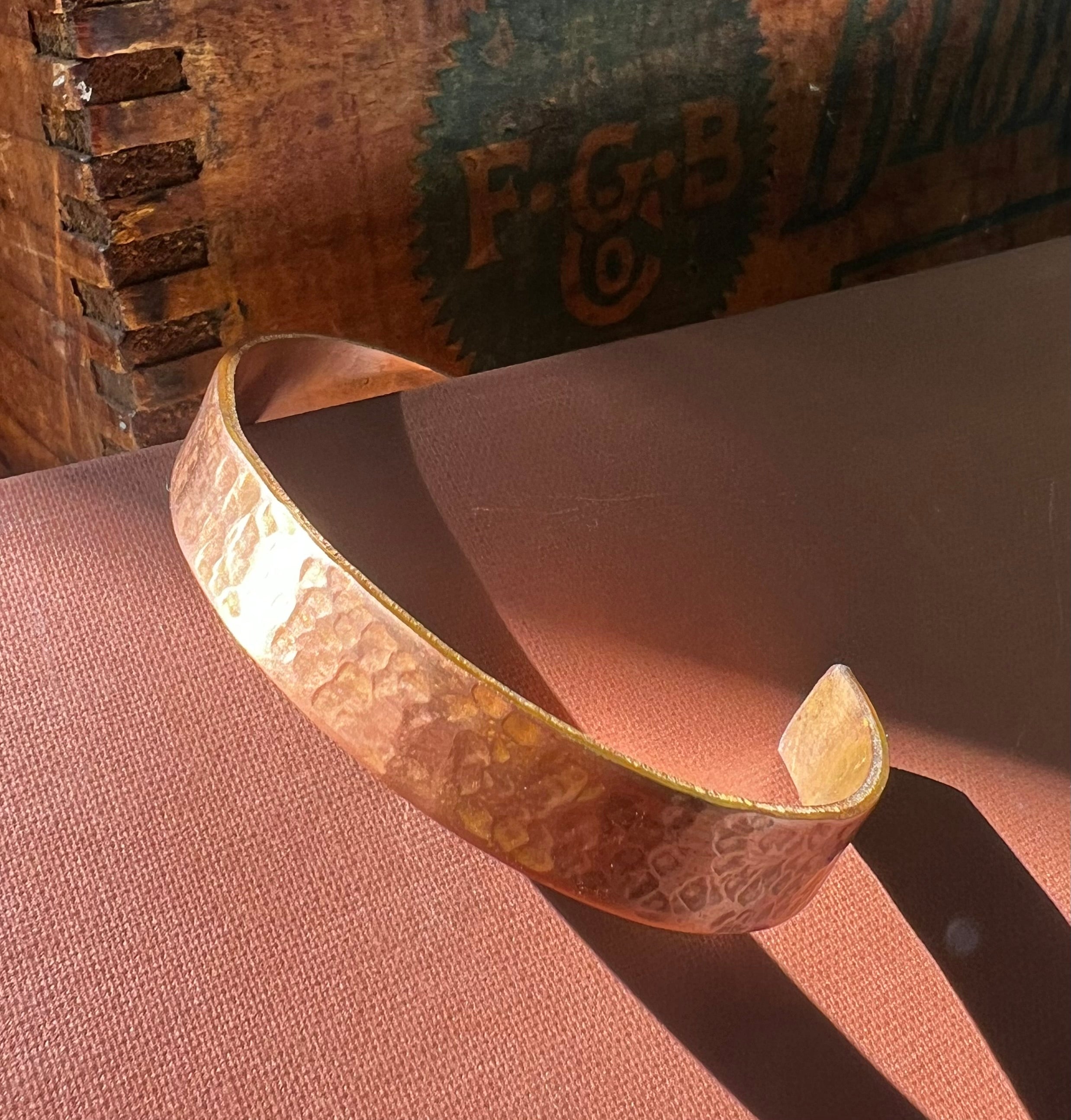 Wrap me in coppery love!