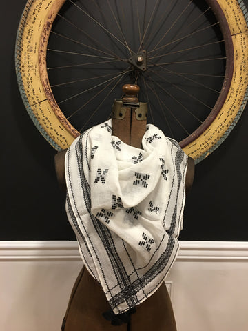 Cotton jacquard embroidery square scarf