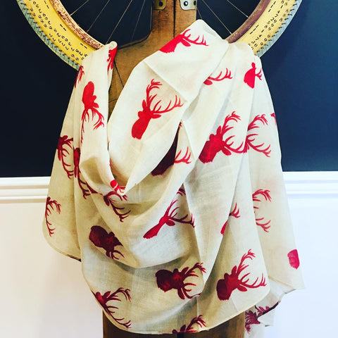 Pure Wool - Red reindeer motif